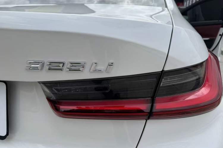 Used BMW 3 Series 2022 325Li M Sport Package Exterior 9