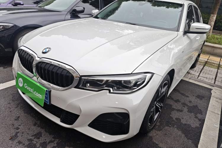 Ojetý BMW 3 Series 2022 325i M Sport Package Guazi used car, China used car export, Used car for sale, Used  cars, Cheapest cars for sale