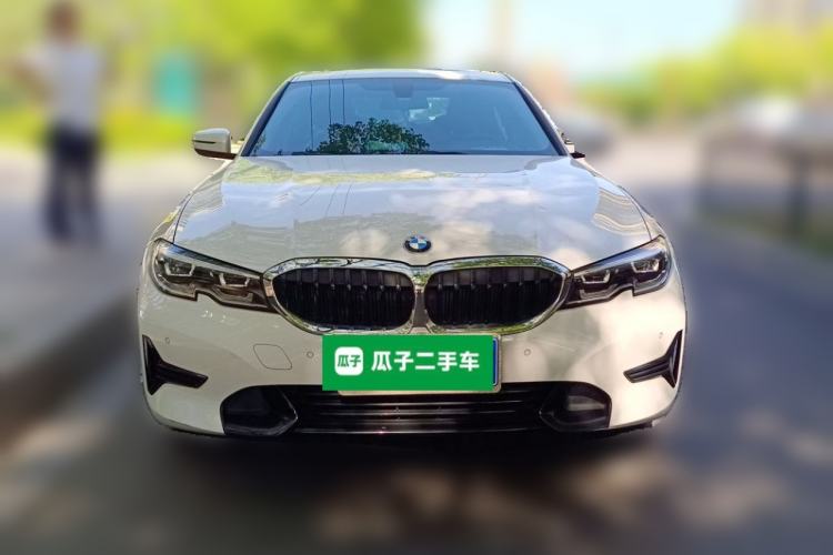 Used BMW 3 Series 2022 320i Sport Package Front