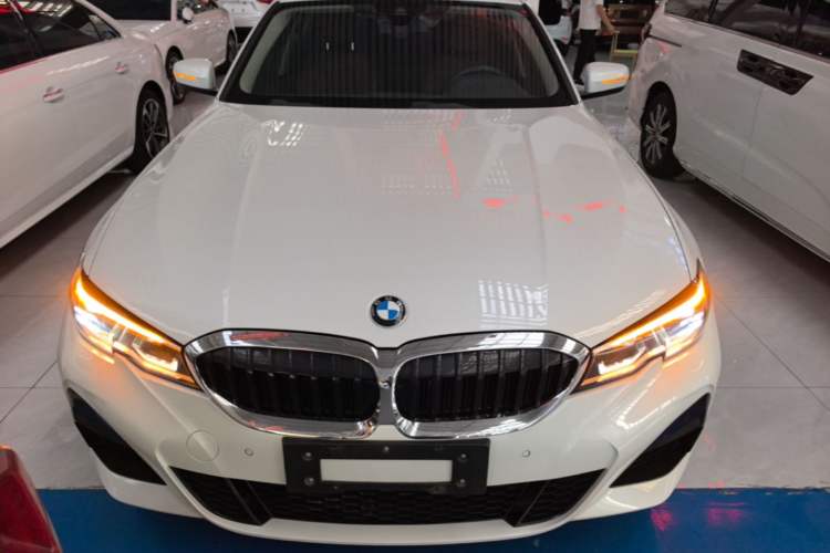 Used BMW 3 Series 2022 325Li M Sport Package Front