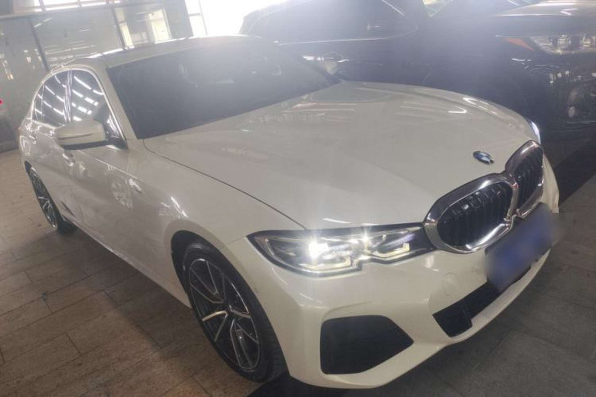 Used BMW 3 Series 2022 Updated 325Li M Sport Package Front Right 45 Deg