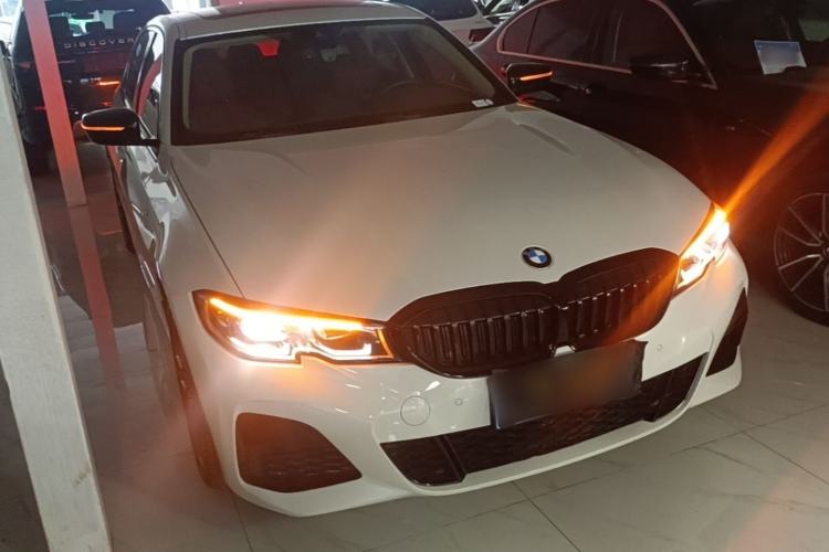 Used BMW 3 Series 2022 325Li M Sport Night Edition Package Front Right 45 Deg