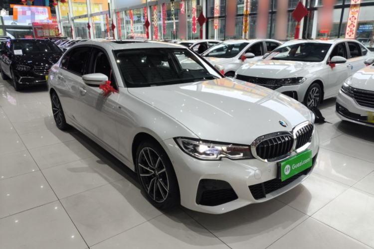 Used BMW 3 Series 2022 Updated 325Li M Sport Package Front Right 45 Deg