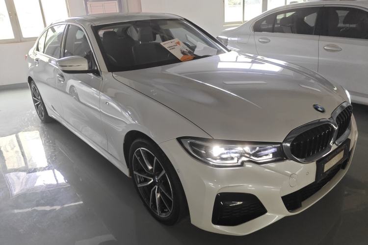 Used BMW 3 Series 2022 Updated 325Li M Sport Package Front Right 45 Deg