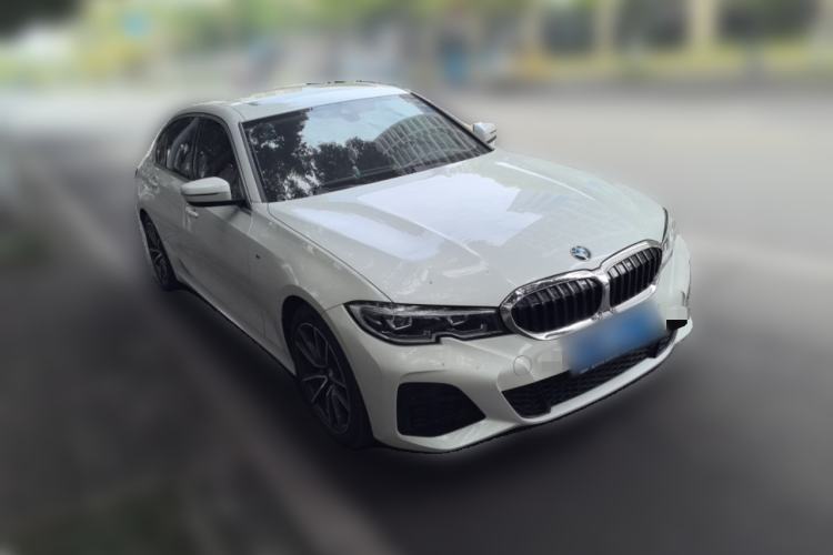 Used BMW 3 Series 2022 325Li M Sport Package Front Right 45 Deg