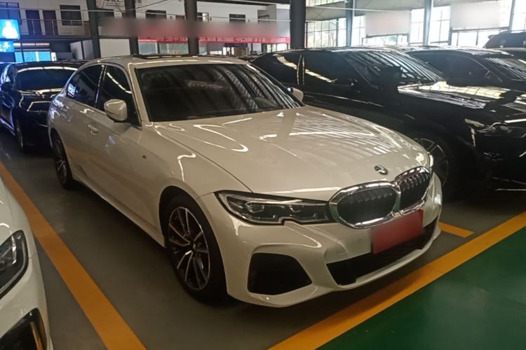 Used BMW 3 Series 2022 Restyled 320Li M Sport Package Front Right 45 Deg