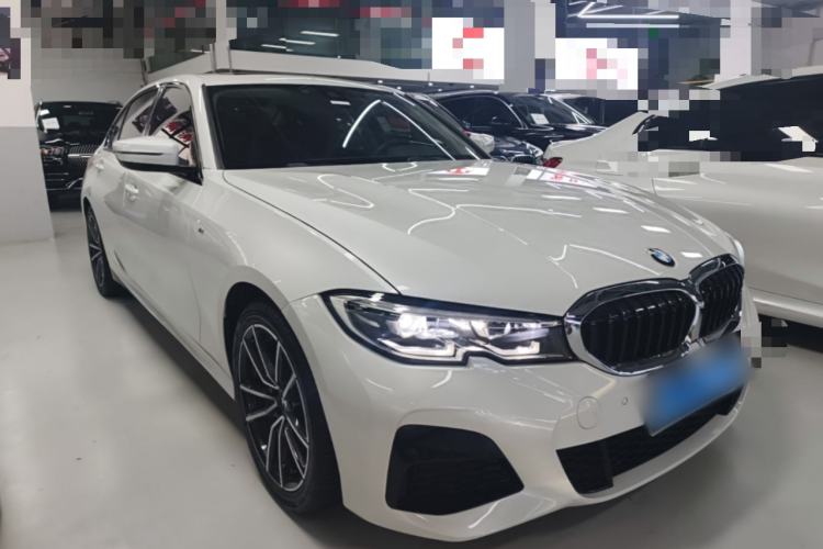 Used BMW 3 Series 2022 325Li M Sport Package Front Right 45 Deg