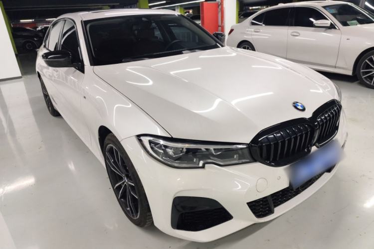 Used BMW 3 Series 2022 330Li xDrive M Sport Night Edition Package Front Right 45 Deg