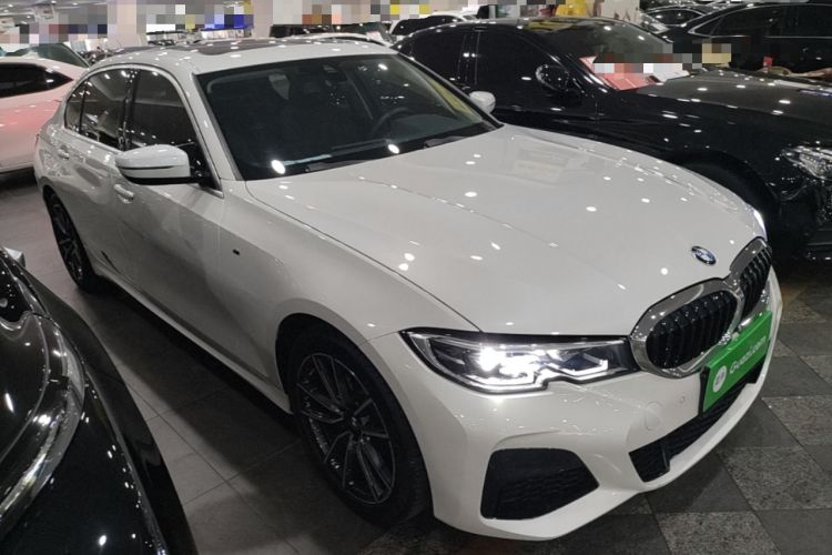 Used BMW 3 Series 2022 325Li M Sport Package Front Right 45 Deg