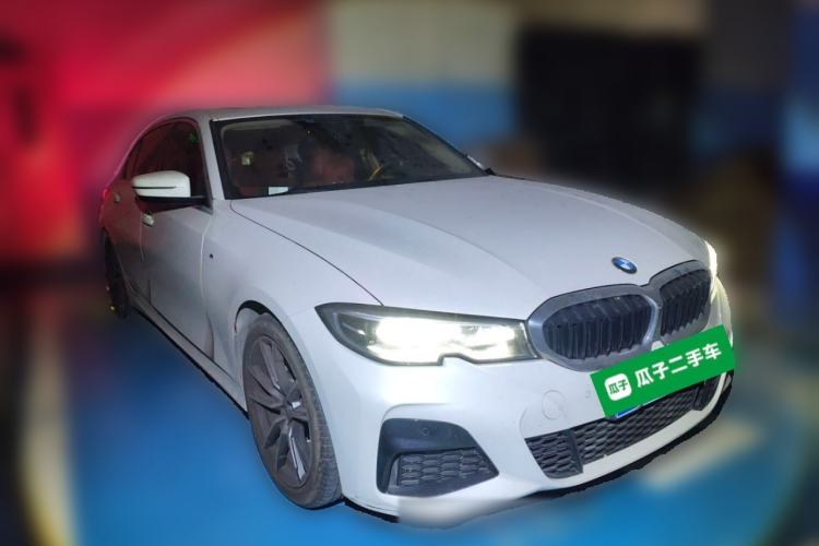 Used BMW 3 Series 2022 325Li M Sport Package Front Right 45 Deg