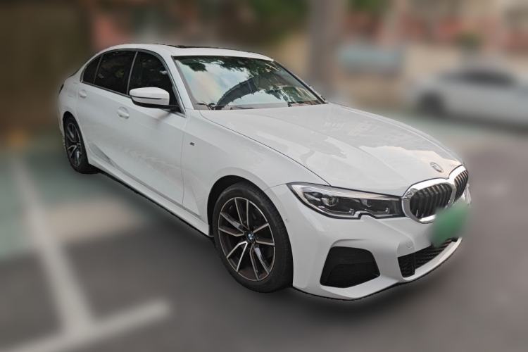 Used BMW 3 Series 2022 Updated 325Li M Sport Package Front Right 45 Deg