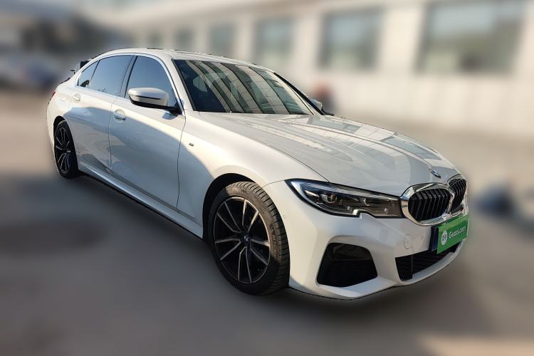Used BMW 3 Series 2022 Updated 325Li M Sport Package Front Right 45 Deg
