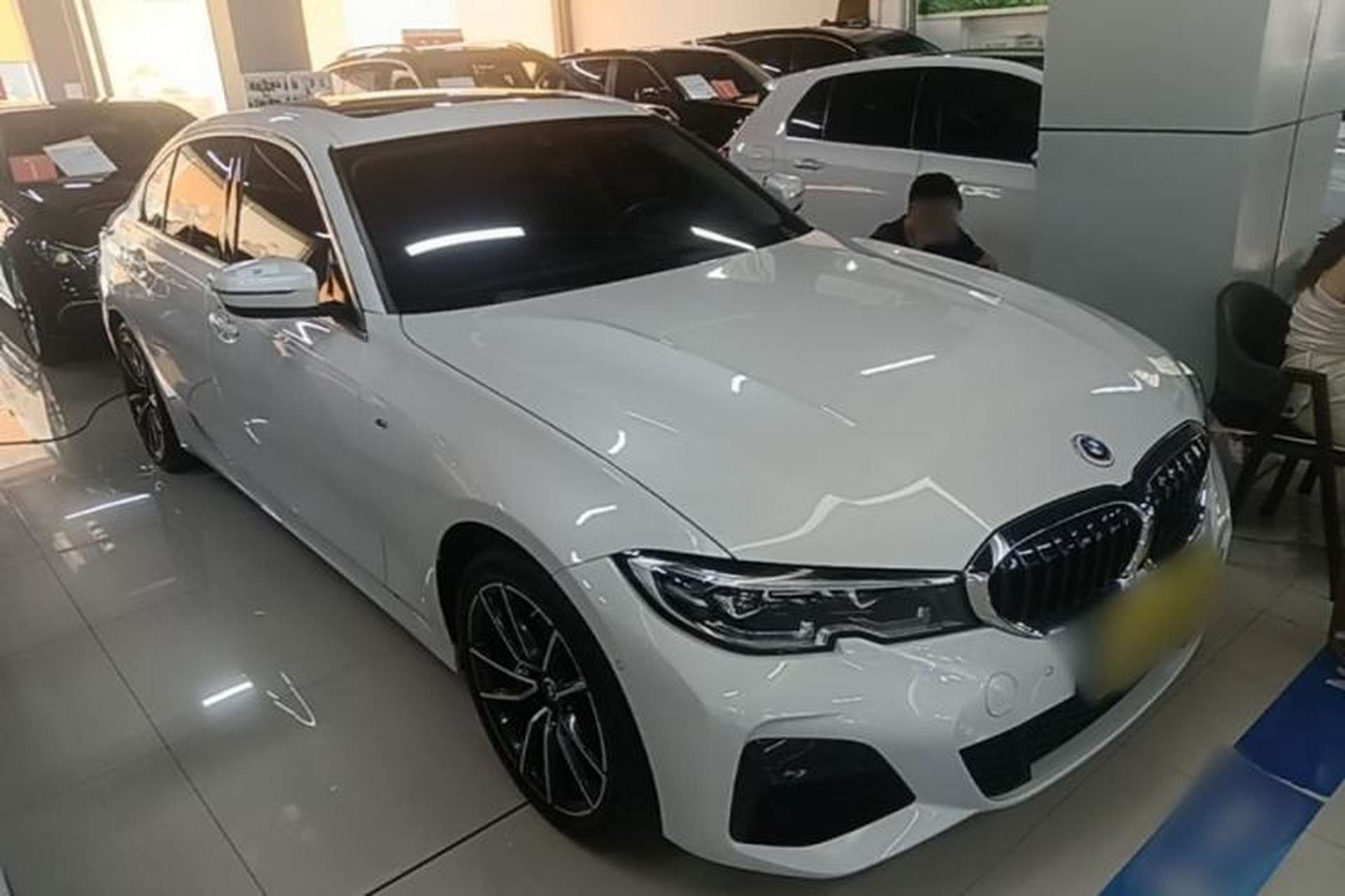 Used BMW 3 Series 2022 Updated 325Li M Sport Package Front Right 45 Deg
