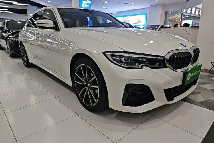 Used BMW 3 Series 2022 Updated 325Li M Sport Package Front Right 45 Deg