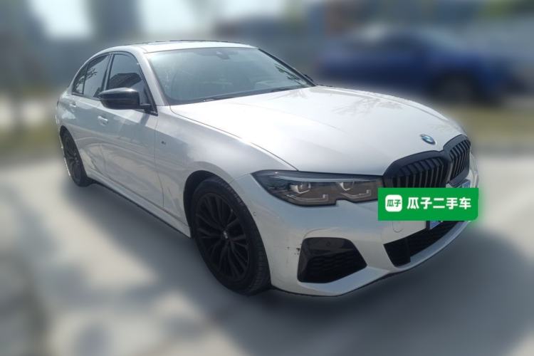 Used BMW 3 Series 2022 325i M Sport Night Edition Package Front Right 45 Deg