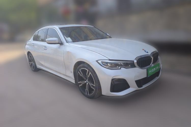 Used BMW 3 Series 2022 325i M Sport Package Front Right 45 Deg