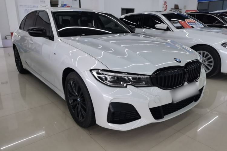 Used BMW 3 Series 2022 325Li M Sport Night Edition Package Front Right 45 Deg