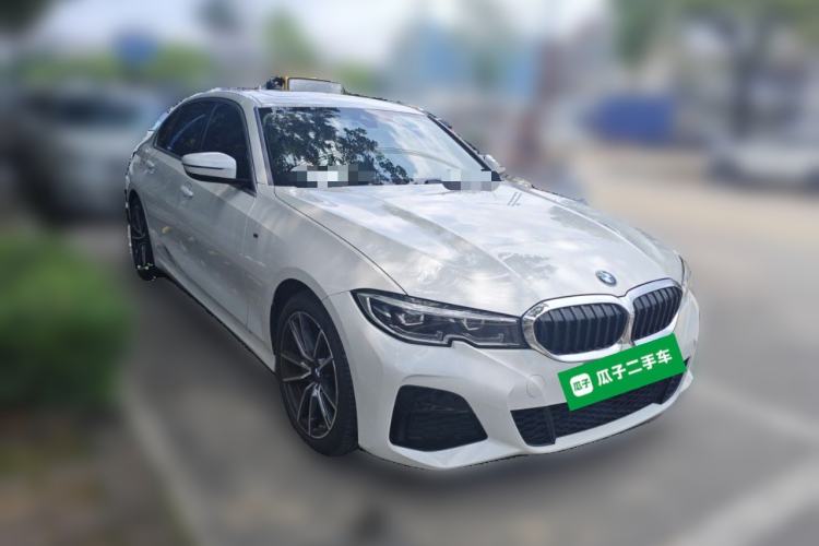 Used BMW 3 Series 2022 325Li M Sport Package Front Right 45 Deg