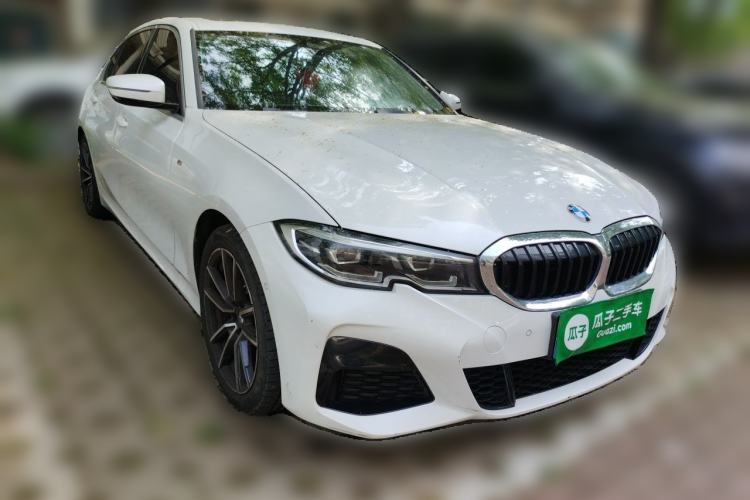 Used BMW 3 Series 2022 Updated 325Li M Sport Package Front Right 45 Deg