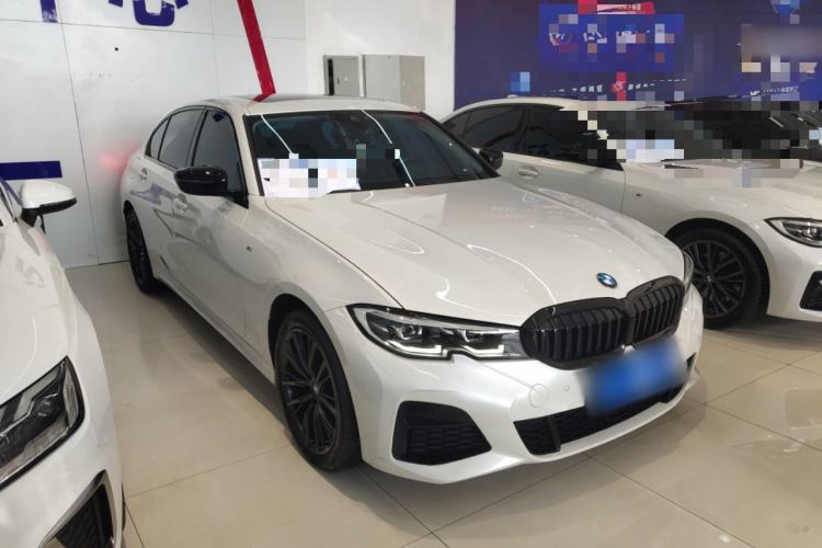 Used BMW 3 Series 2022 330Li xDrive M Sport Night Edition Package Front Right 45 Deg