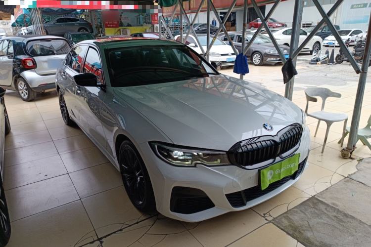 Used BMW 3 Series 2022 325Li M Sport Night Edition Package Front Right 45 Deg