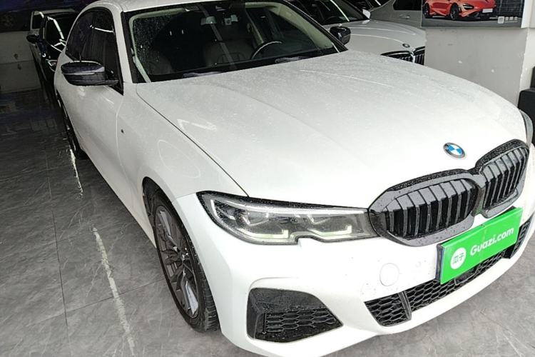 Used BMW 3 Series 2022 330Li xDrive M Sport Night Edition Package Front Right 45 Deg