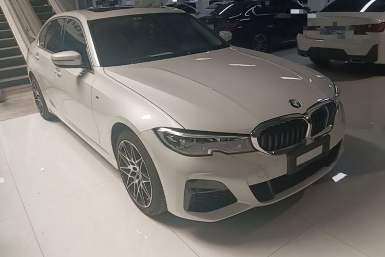 Used BMW 3 Series 2022 Updated 325Li M Sport Package Front Right 45 Deg
