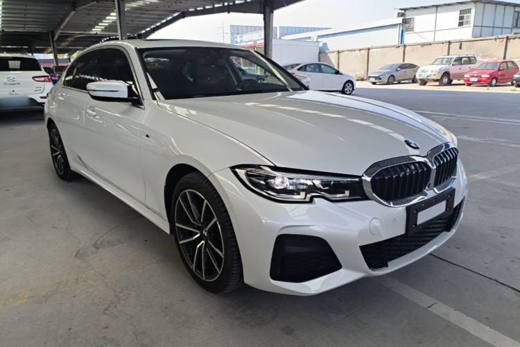 Used BMW 3 Series 2022 Updated 325Li M Sport Package Front Right 45 Deg