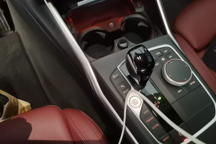 Used BMW 3 Series 2022 325i M Sport Package Gear Lever