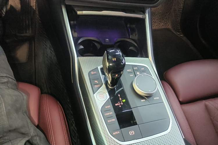 Used BMW 3 Series 2022 325i M Sport Night Edition Package Gear Lever
