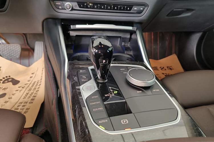 Used BMW 3 Series 2022 325Li M Sport Package Gear Lever