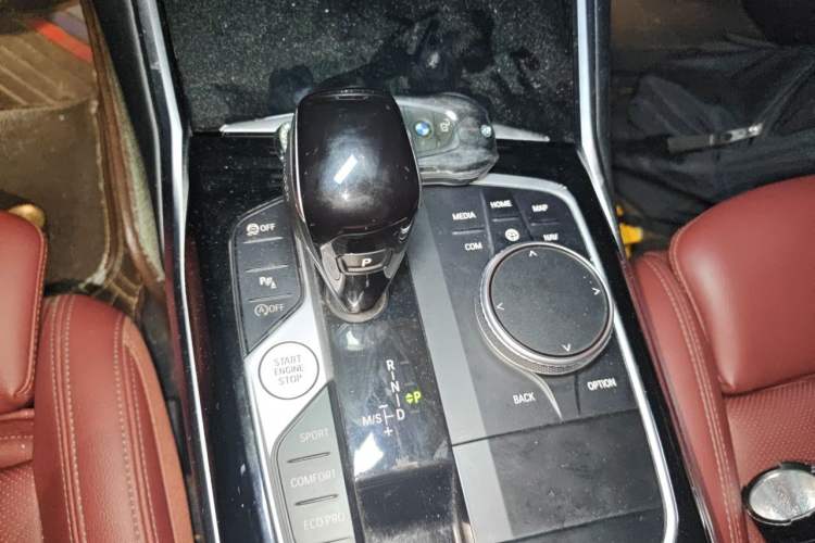 Used BMW 3 Series 2022 320Li M Sport Package Gear Lever