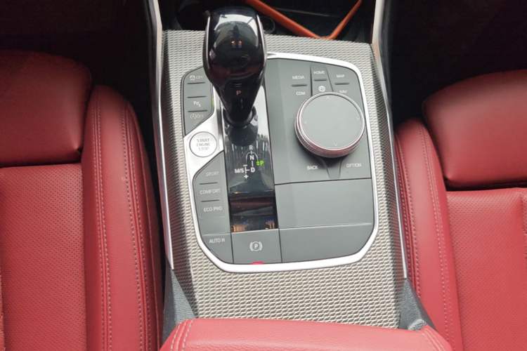 Used BMW 3 Series 2022 325Li M Sport Night Edition Package Gear Lever
