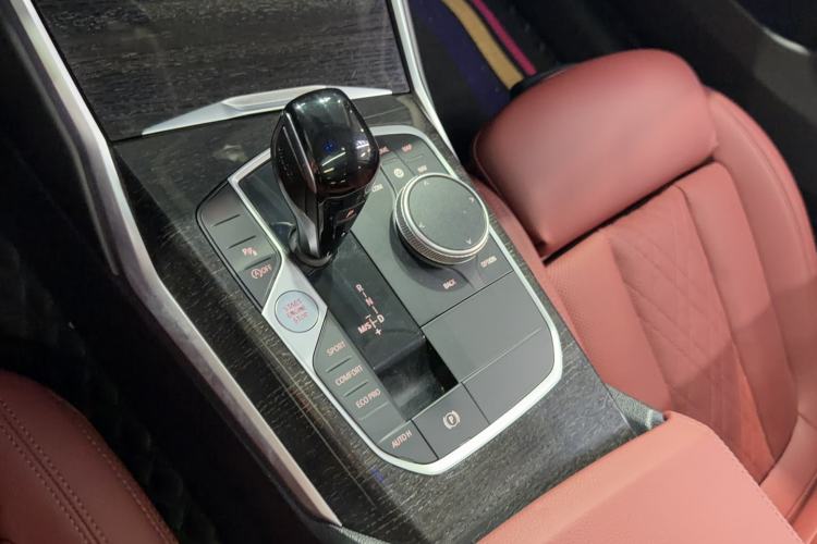 Used BMW 3 Series 2022 325Li M Sport Package Gear Lever