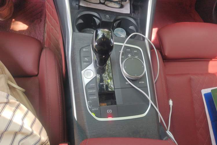 Used BMW 3 Series 2022 Updated 325i M Sport Package Gear Lever