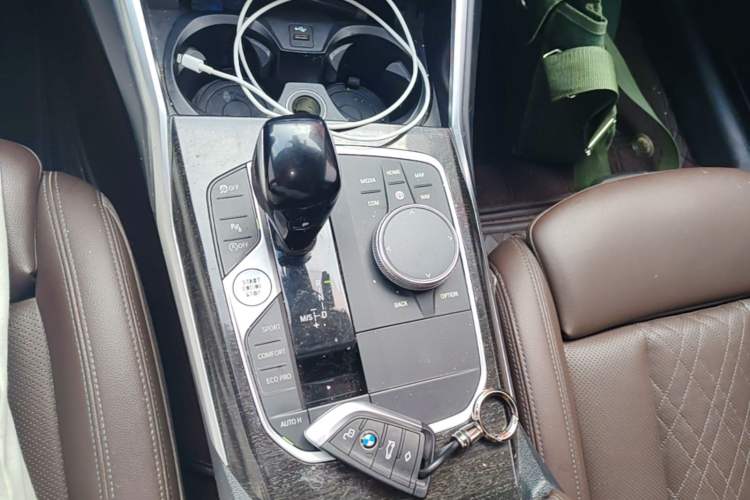 Used BMW 3 Series 2022 Updated 325Li M Sport Package Gear Lever