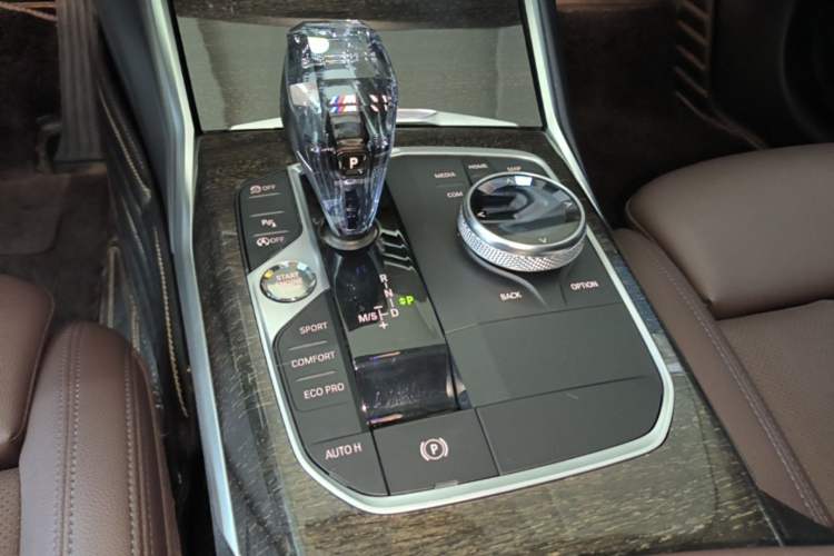 Used BMW 3 Series 2022 325Li M Sport Package Gear Lever