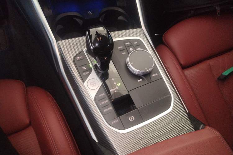 Used BMW 3 Series 2022 325Li M Sport Night Edition Package Gear Lever