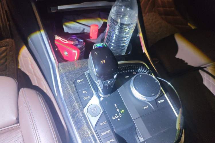 Used BMW 3 Series 2022 325Li M Sport Package Gear Lever