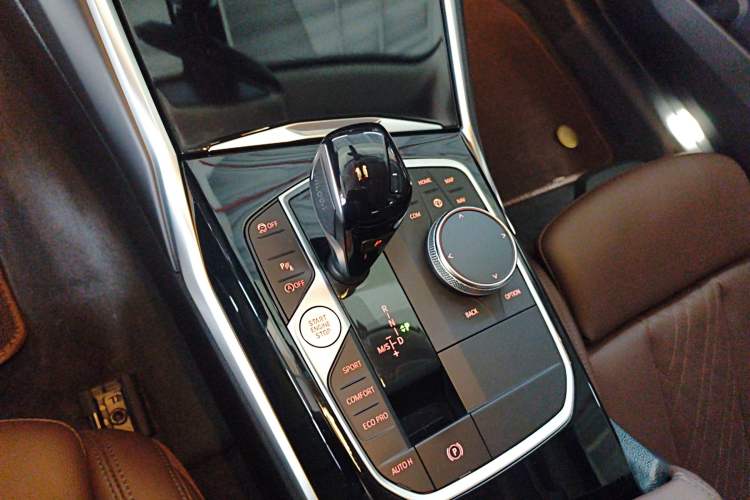 Used BMW 3 Series 2022 Restyled 320Li M Sport Package Gear Lever