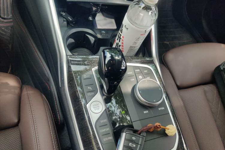 Used BMW 3 Series 2022 325Li M Sport Package Gear Lever