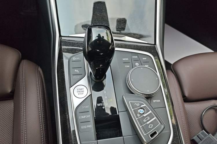 Used BMW 3 Series 2022 325Li M Sport Package Gear Lever