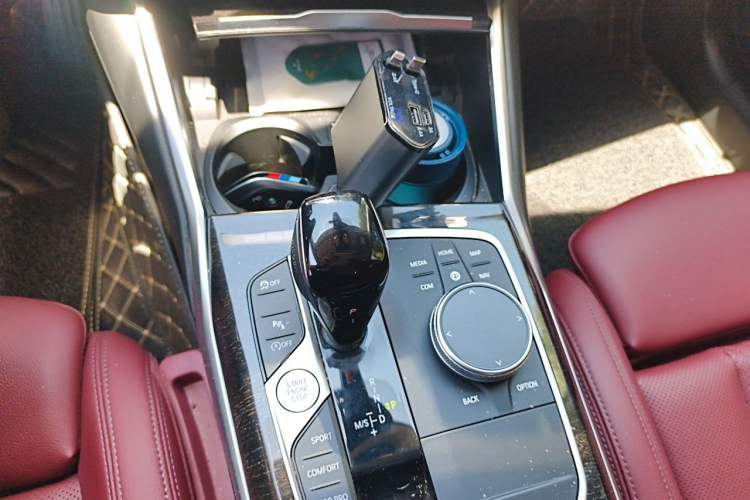 Used BMW 3 Series 2022 325Li M Sport Package Gear Lever