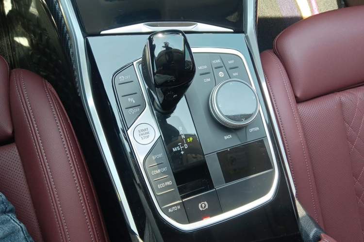 Used BMW 3 Series 2022 320Li M Sport Package Gear Lever