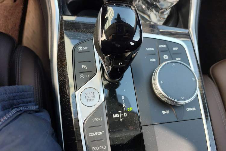 Used BMW 3 Series 2022 Updated 325Li M Sport Package Gear Lever