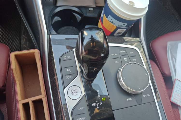Used BMW 3 Series 2022 Updated 325Li M Sport Package Gear Lever