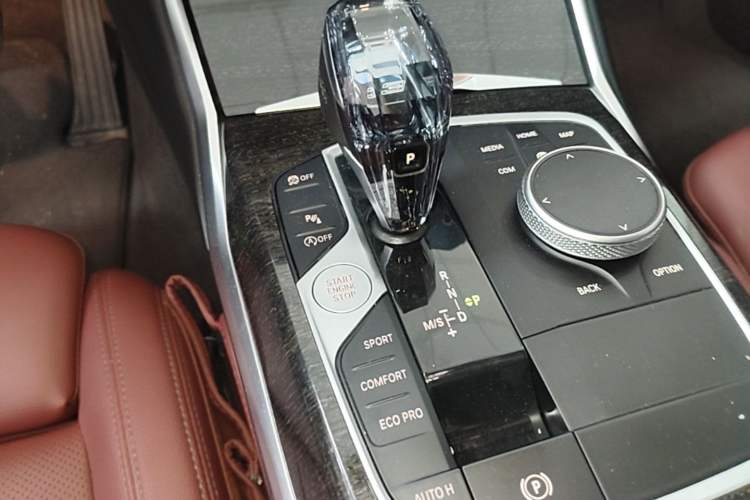 Used BMW 3 Series 2022 325Li M Sport Package Gear Lever