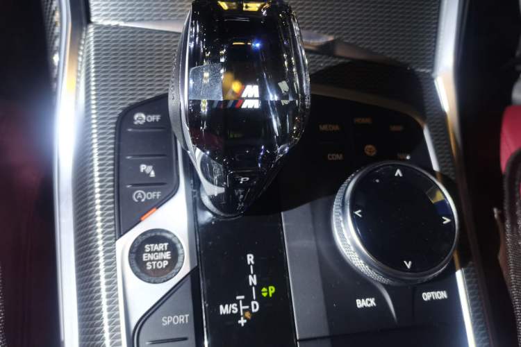 Used BMW 3 Series 2022 325i M Sport Night Edition Package Gear Lever
