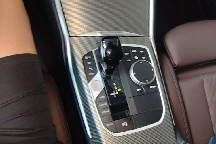 Used BMW 3 Series 2022 Restyled 330Li xDrive M Sport Night Edition Package Gear Lever