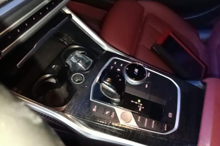 Used BMW 3 Series 2022 Updated 325i M Sport Package Gear Lever